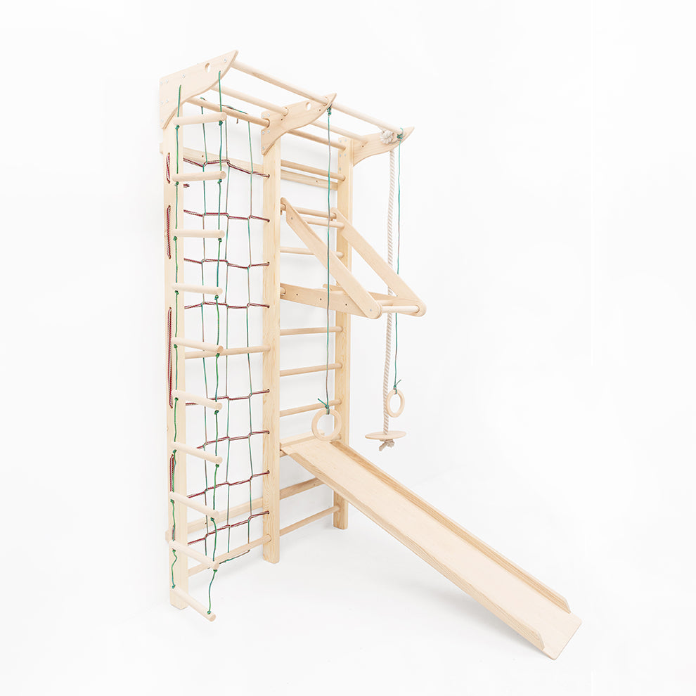 BeLissi Kaya Kletterwand mit Rutsche und Hangeldreieck für aktive Kinder