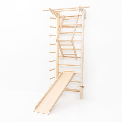 BeLissi Lumi Kletterwand mit Rutsche und Hangeldreieck – vielseitig und motorikfördernd